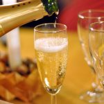 Cómo usar las bebidas con burbujas para juegos sexuales